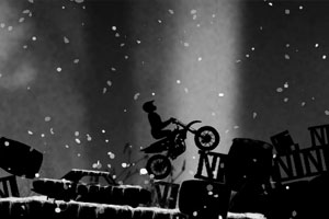 雪夜摩托挑战
